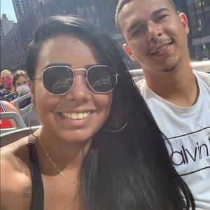 Meet your Posher, Aline